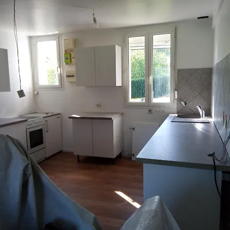 Holiday home Maison Mitoyenne *